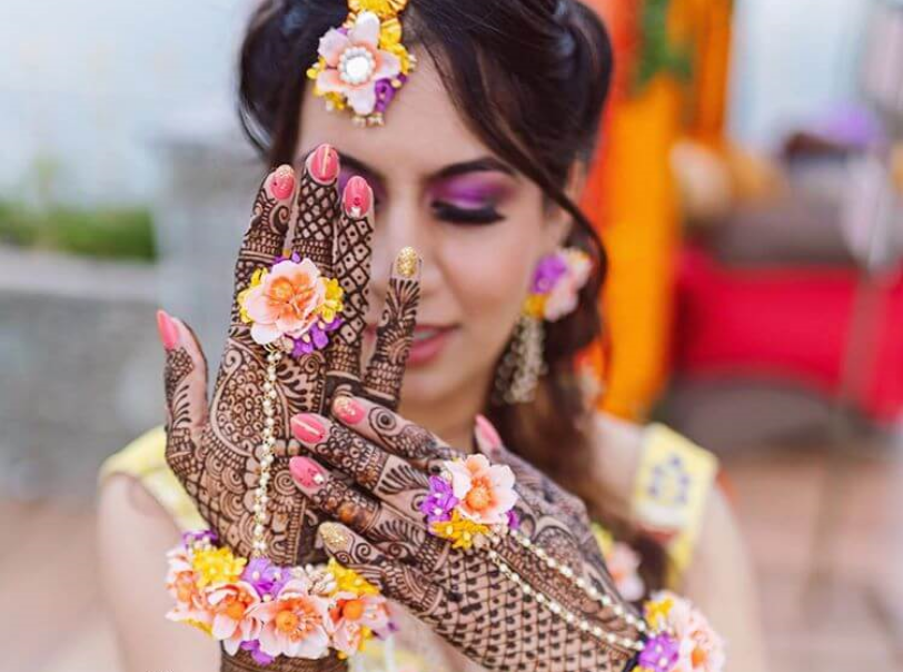 Photography Mehndi Photo Shoot Poses